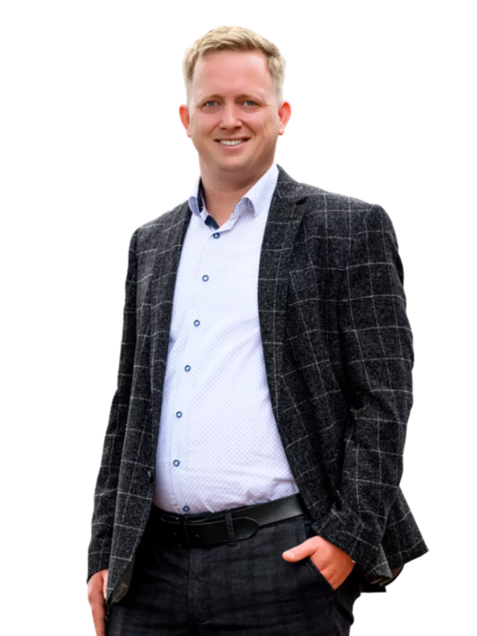 Portrait-Aufnahme von Marcel van Ohlen - Immobilienmakler Wiesmoor